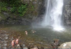Illapani waterfalls anothert travel option in Cusco