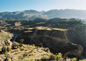 Peru Land: Colca Canyon as the second deepest canyon of the world